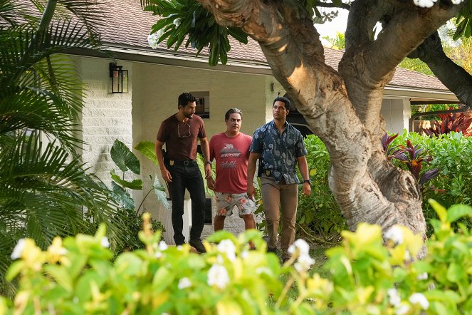 NCIS: Hawai'i - Desperate Measures - De la película - Noah Mills, Jason Antoon, Alex Tarrant