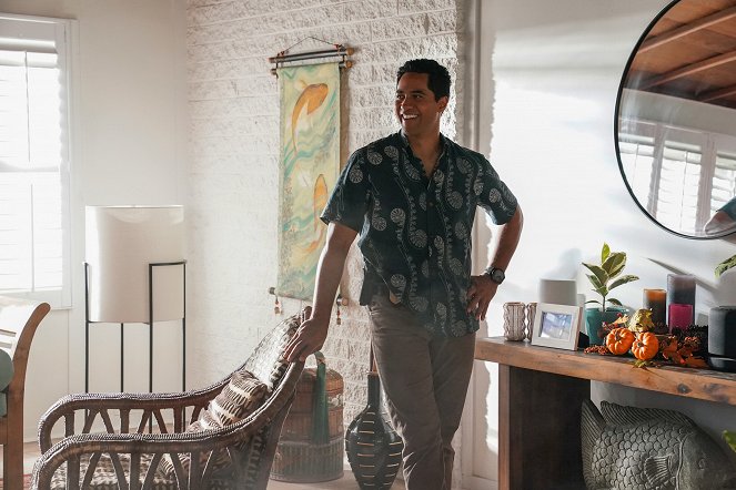NCIS: Hawai'i - Season 2 - Desperate Measures - Making of - Alex Tarrant