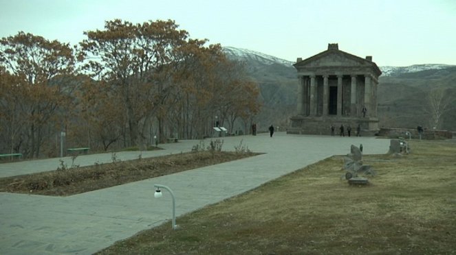 Na cestě - Série 8 - Na cestě po jižní Arménii - Van film