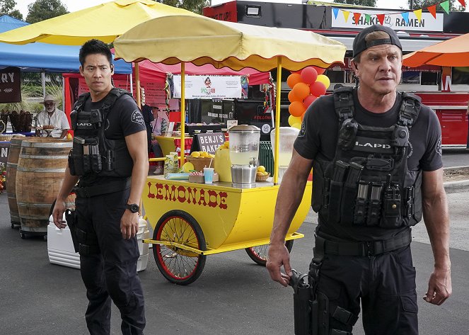 S.W.A.T. - Season 6 - Guacaine - Photos