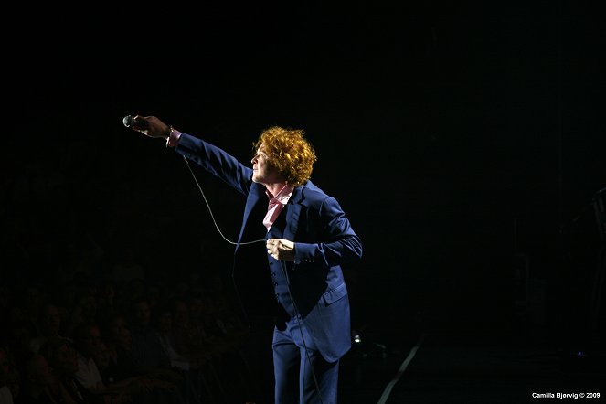 Simply Red: Live at Montreux 2003 - Z filmu