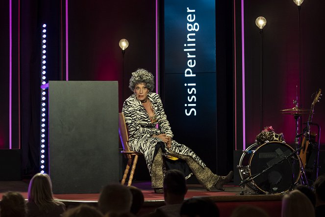 Sissi Perlinger - Live auf der Bühne! - Höhepunkte aus "Die Perlingerin - Worum es wirklich geht" - Kuvat elokuvasta