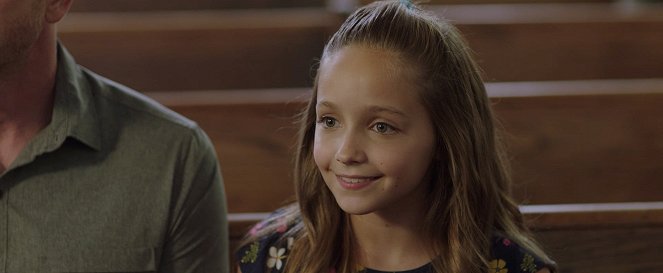 The Girl Who Believes in Miracles - Do filme - Austyn Johnson