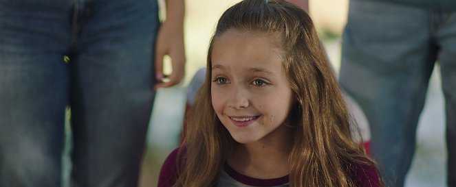 The Girl Who Believes in Miracles - Do filme - Austyn Johnson