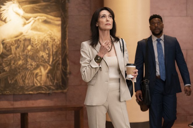 New Amsterdam - Same As It Ever Was - Van film - Michelle Forbes, Jocko Sims
