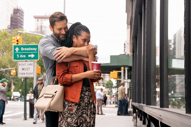 New Amsterdam - We're in This Together - Van film - Ryan Eggold, Freema Agyeman