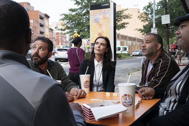 New Amsterdam - Seed Money - Do filme - Michelle Forbes