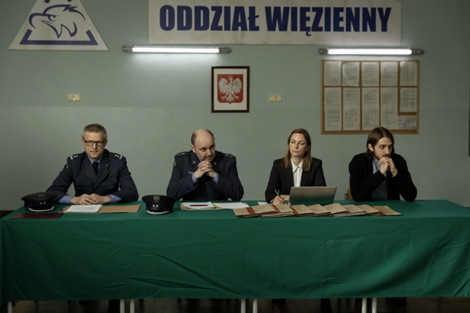 Skazana - Episode 6 - Z filmu - Adam Woronowicz, Mikołaj Śliwa