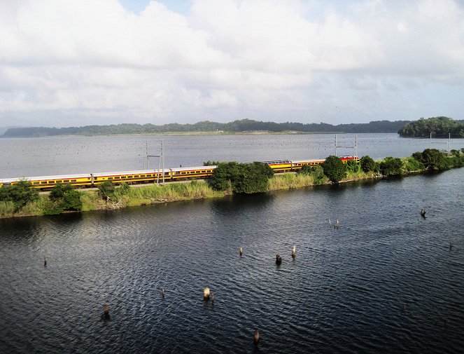 Eisenbahn-Romantik - Season 27 - Am Kanal entlang – Eisenbahn in Panama - Kuvat elokuvasta