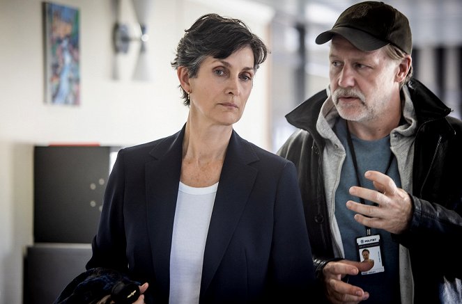 Wisting - Episode 3 - De filmes - Carrie-Anne Moss, Mads Ousdal