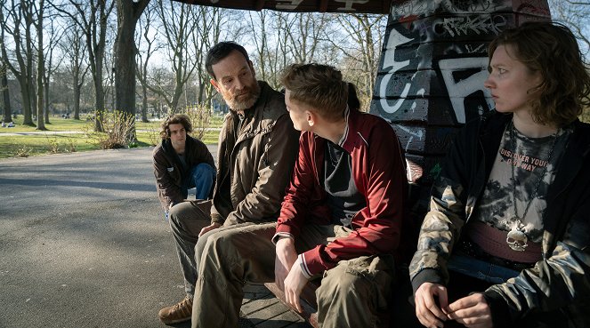 Tatort - Season 54 - Du bleibst hier - Photos - Jörg Hartmann