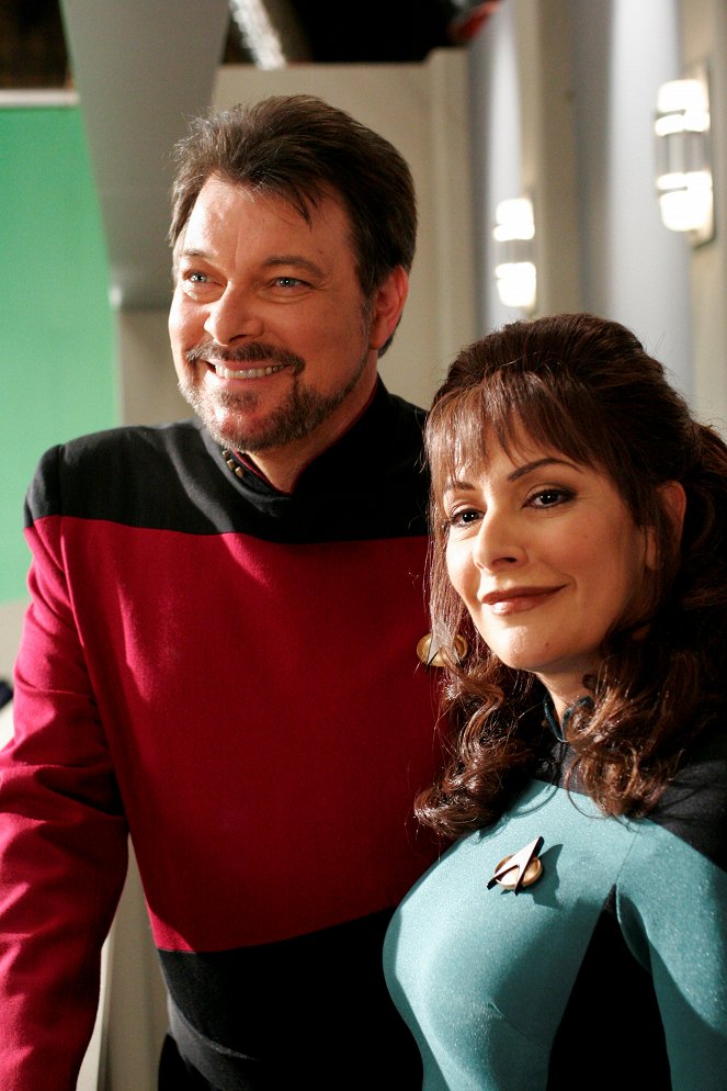 Star Trek: Enterprise - These Are the Voyages... - Forgatási fotók - Jonathan Frakes, Marina Sirtis