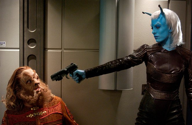 Star Trek: Enterprise - Season 4 - Babel One - Photos - Kevin Brief