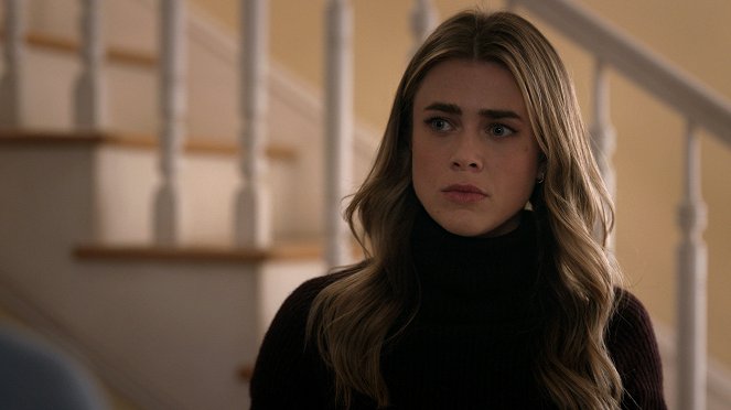 Manifest: O Mistério do Voo 828 - Ilusão de inversão - Do filme - Melissa Roxburgh