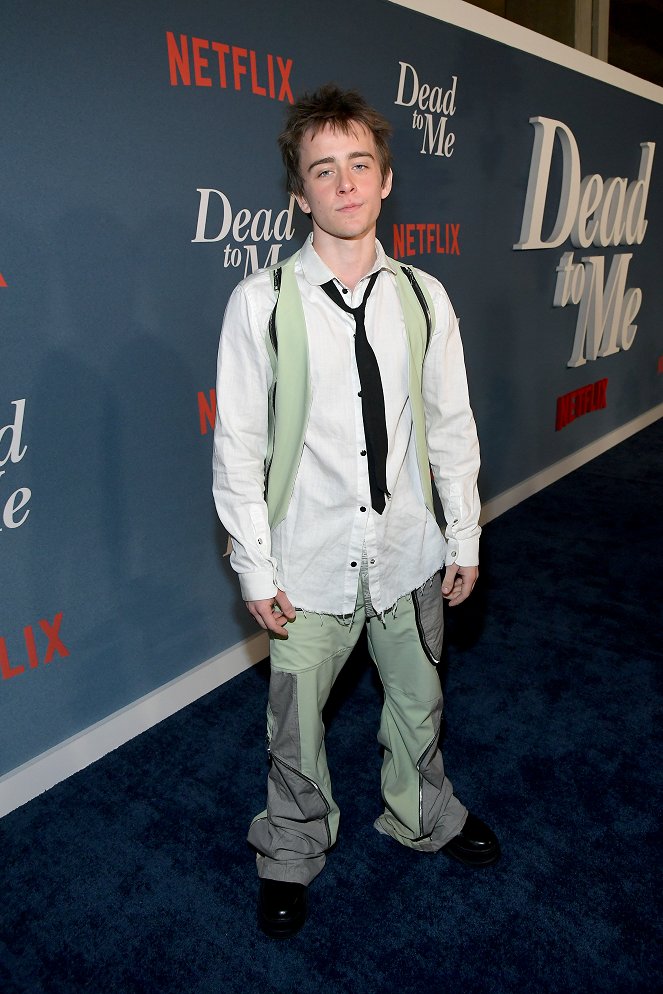 Dead to Me - Season 3 - Events - Los Angeles Premiere Of Netflix's 'Dead To Me' Season 3 held at the Netflix Tudum Theater on November 15, 2022 in Hollywood, Los Angeles, California, United States - Sam McCarthy