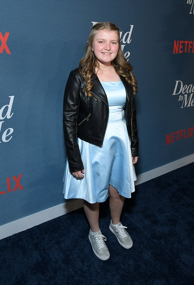 Dead to Me - Season 3 - Tapahtumista - Los Angeles Premiere Of Netflix's 'Dead To Me' Season 3 held at the Netflix Tudum Theater on November 15, 2022 in Hollywood, Los Angeles, California, United States - Adora Soleil Bricher
