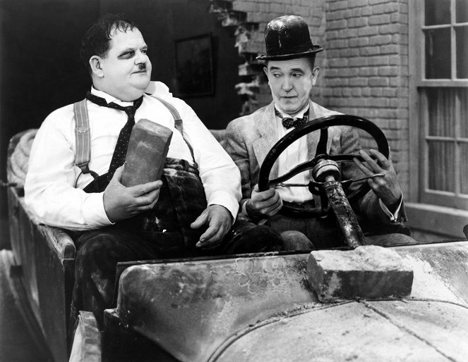 Laurel a Hardy na moři - Z filmu