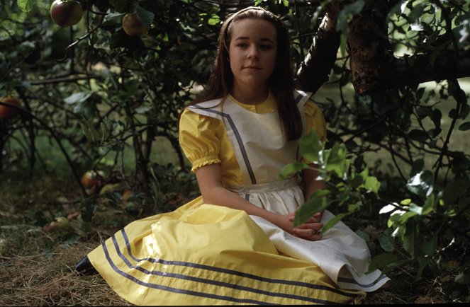 Alice in Wonderland - De la película - Tina Majorino