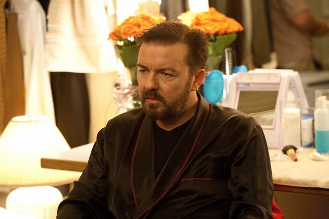 Calma, Larry - The Hero - Do filme - Ricky Gervais