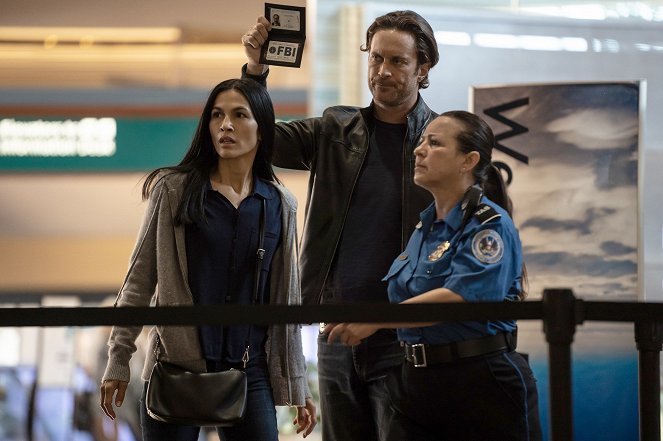 The Cleaning Lady - Sins of the Father - Film - Elodie Yung, Oliver Hudson