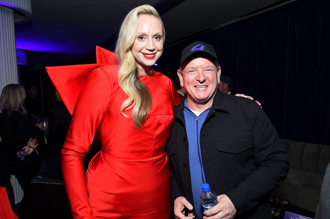Wednesday - Z akcí - World premiere of Netflix's "Wednesday" on November 16, 2022 at Hollywood Legion Theatre in Los Angeles, California - Gwendoline Christie, Alfred Gough
