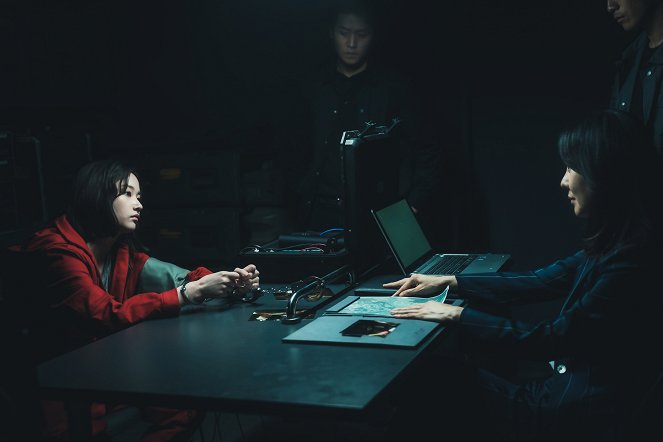 Money Heist: Korea - Joint Economic Area - Episode 9 - Photos