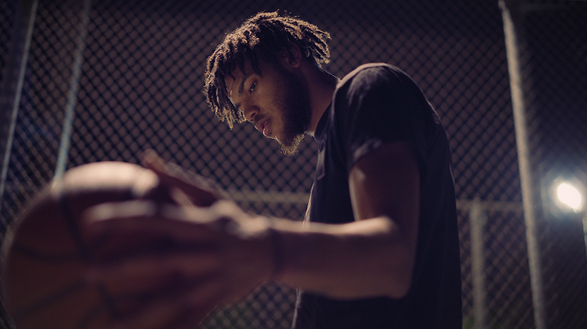 Last Chance U: Basketball - The Heart of the Program - Van film