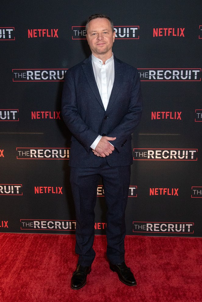 Rekrut - Z akcí - Special screening of Netflix series "THE RECRUIT" at the International Spy Museum on December 13, 2022, in Washington, DC - Alexi Hawley