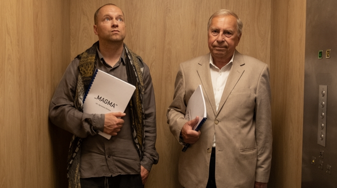 Mój agent - Season 1 - Episode 3 - Photos - Maciej Stuhr, Jerzy Stuhr