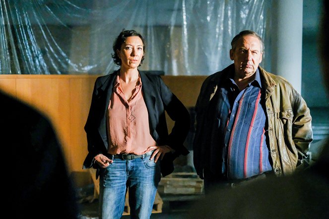 Schnell ermittelt - Season 7 - Lucia Frost - Z filmu - Ursula Strauss, Wolf Bachofner