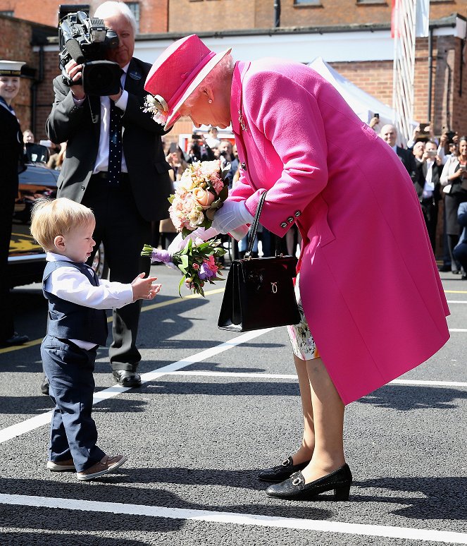 Queen Elizabeth II: The Unlikely Queen - Filmfotos - Königin Elisabeth II