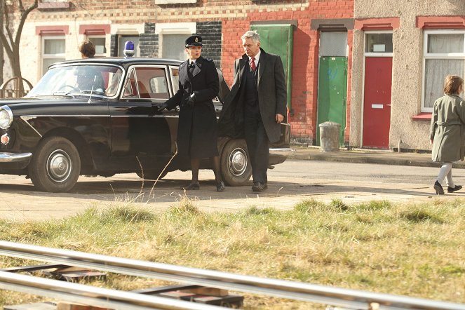 Inspector George Gently - Season 6 - Gently Between the Lines - Van de set