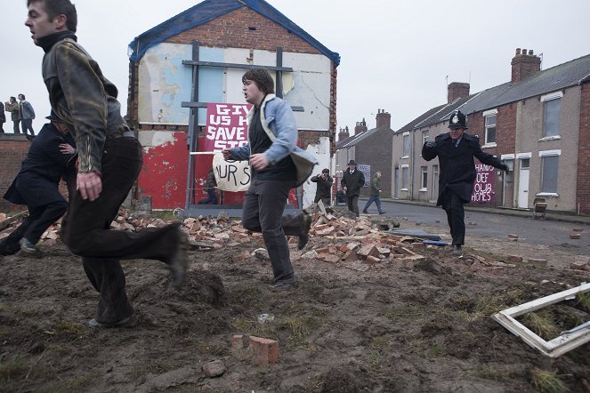 Inspector George Gently - Gently Between the Lines - De la película