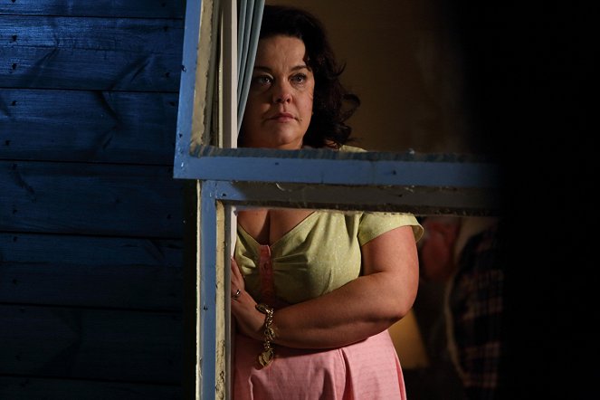 Inspector George Gently - Season 6 - Blue for Bluebird - Photos - Lisa Riley