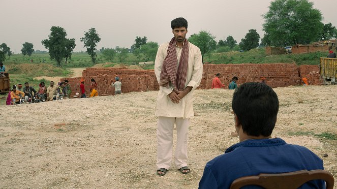 Khakee : Chronique d'un flic du Bihar - Une nouvelle vie - Film