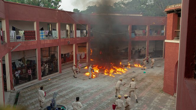 Policía: El capítulo en Bihar - ¿Quién es Amit? - De la película