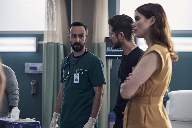 Doktori - Season 6 - Two Hearts - Z filmu - Tasso Feldman, Matt Czuchry, Kaley Ronayne