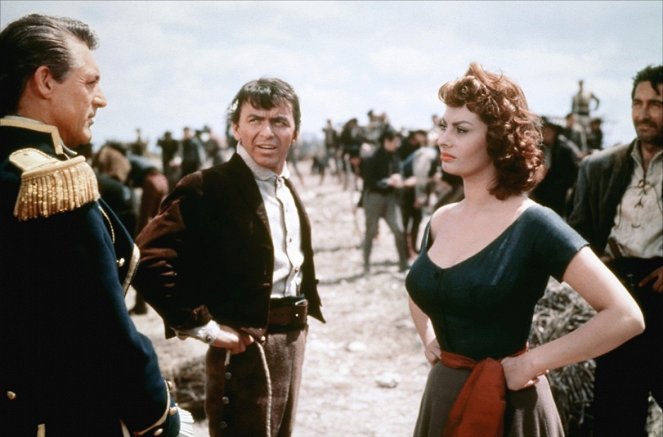 Büszkeség és szenvedély - Filmfotók - Cary Grant, Frank Sinatra, Sophia Loren