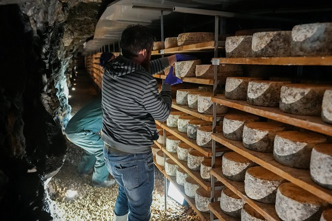 Heimatleuchten - Im Herzen Ladiner – Das Südtiroler Gadertal - Kuvat elokuvasta