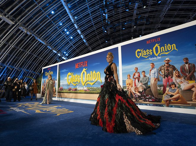 Glass Onion: A Knives Out Mystery - Events - "Glass Onion: A Knives Out Mystery" U.S. premiere at Academy Museum of Motion Pictures on November 14, 2022 in Los Angeles, California - Madelyn Cline, Janelle Monáe