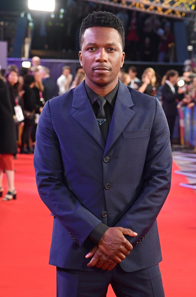 Glass Onion: A Knives Out Mystery - Events - BFI London Film Festival closing night gala for "Glass Onion: A Knives Out Mystery" at The Royal Festival Hall on October 16, 2022 in London, England - Leslie Odom Jr.