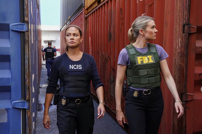 Agenci NCIS: Hawaje - Rising Sun - Z filmu - Vanessa Lachey, Tori Anderson