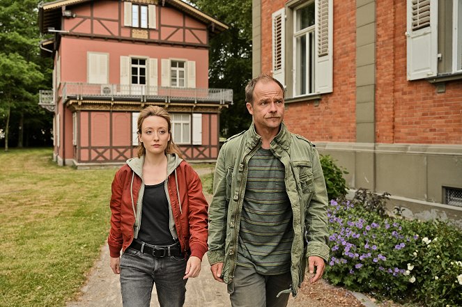 Die Toten vom Bodensee - Nemesis - Z filmu - Alina Fritsch, Matthias Koeberlin