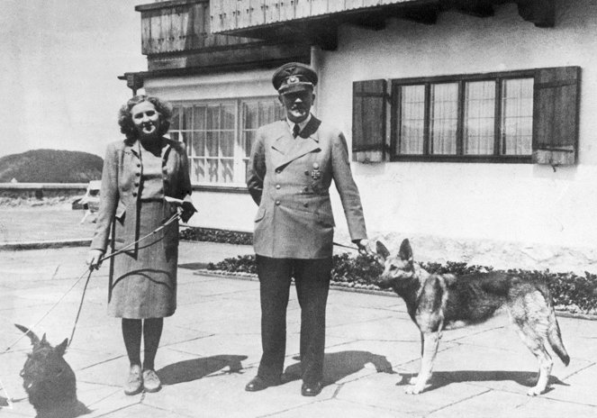 Hitler's Secret Sex Life - De la película - Eva Braun, Adolf Hitler