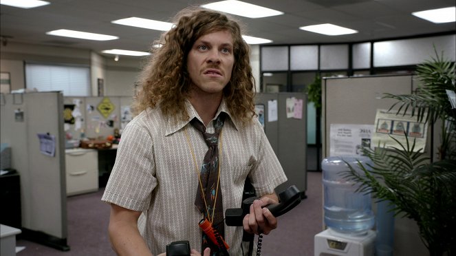 Workaholics - Weed the People - Photos