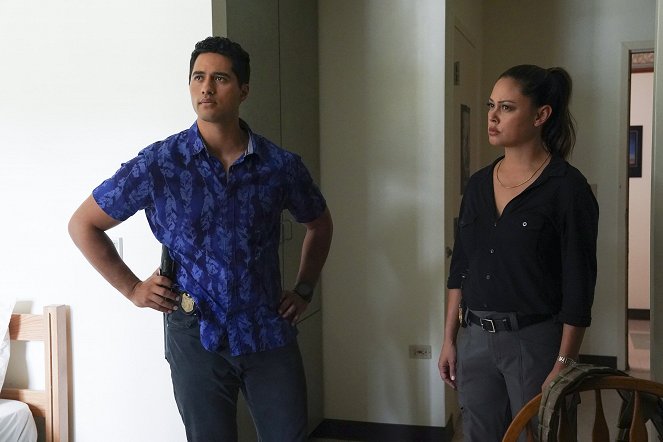 NCIS: Hawai'i - Season 2 - Shields Up - Film - Alex Tarrant, Vanessa Lachey