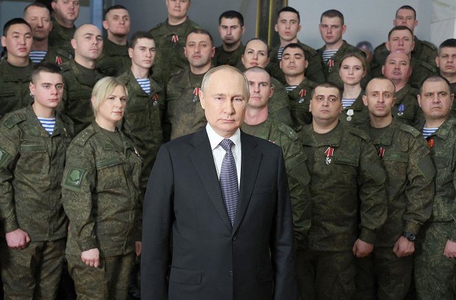 Das Duell: Selenskyj gegen Putin - Photos