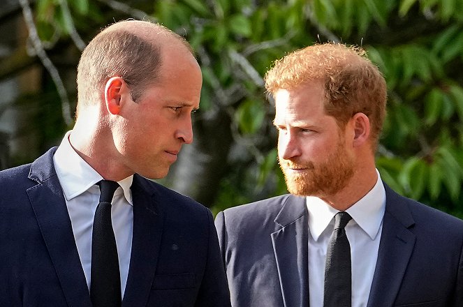 ZDFzeit: Prinz und Rebell - Harry gegen das Königshaus - Photos - Prince William Windsor, Prince Harry