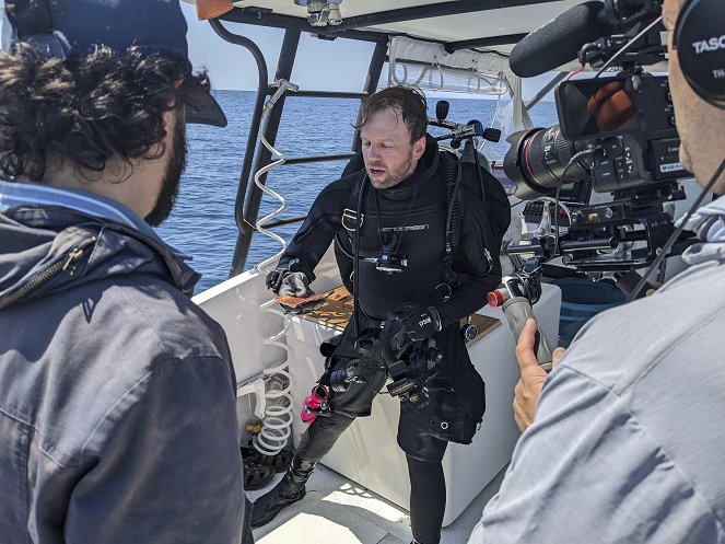 The Bermuda Triangle: Into Cursed Waters - Tournage