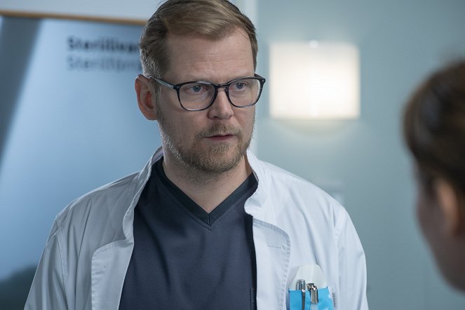 Nurses - Season 12 - Syvään päähän 1/4 - Photos - Antti Luusuaniemi